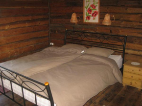 Aadu Holiday Farm in Suur-Rootsi